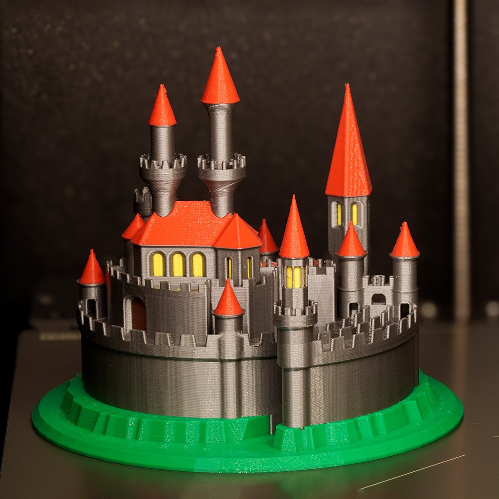 Eine im Mehrfarben-Druckverfahren hergstelltes dekoratives Schloss